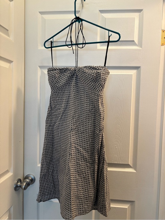 LOFT Dresses & Skirts - LOFT Black and White Strapless A-Line Dress